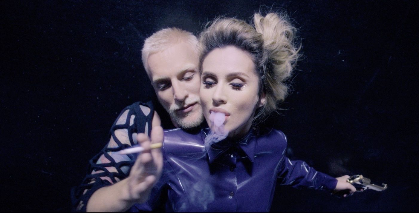 Loboda в латексе и кружевном белье снялась в новом видео